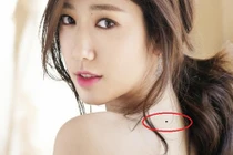 Video: Xem bói nốt ruồi ở lưng đoán biết giàu sang hay nghèo hèn