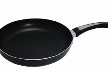 Video: Cách “biến” chảo thường thành chảo chống dính chỉ sau 1 phút