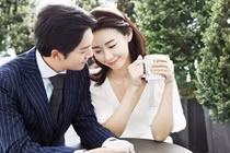 Video: Phụ nữ quyến rũ trong mắt đàn ông