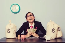 Video: Top con giáp tài lộc khởi sắc, tiền tỷ cầm tay tháng 4/2018 âm lịch