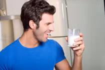 Video: 4 điều bạn nên biết để việc uống sữa có được lợi ích lớn