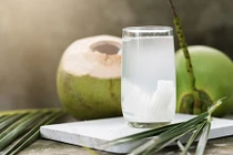 Video: Thay đổi thần kỳ khi uống nước dừa liên tiếp 1 tuần