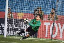 Video: Những pha bắt penalty thần sầu của thủ môn Bùi Tiến Dũng
