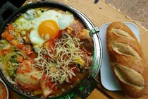 Video: Cách làm bò né phô mai chấm bánh mì ngon mê ly