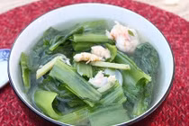 Video: Canh cải bó xôi nấu tôm - món ngon tốt cho người mắc bệnh tuyến giáp