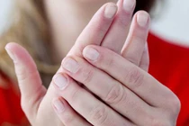 Video: 5 nguyên nhân làm tay sưng có thể khiến bạn bất ngờ