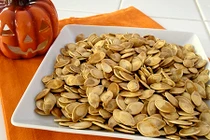 Video: Thực phẩm cần thiết cho người loãng xương