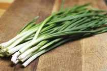 Video: 16 tác dụng “kỳ diệu” chỉ với 1 bó thảo dược rẻ tiền này