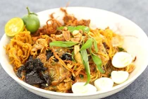 Video: Cách làm bánh tráng trộn cực ngon phiên bản 2018