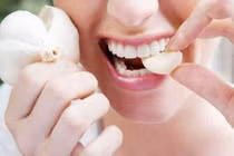 Video: Ăn 1 tép tỏi vào đúng thời điểm này, đẩy lùi ung thư bệnh tật