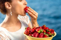 Video: 7 loại quả màu đỏ là “tiên dược” giúp kéo dài tuổi thọ