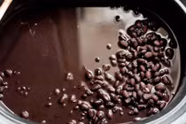 Video: Chính xác nước đậu đen rang có những tác dụng gì?