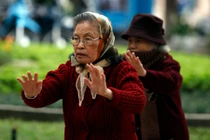 Video: Mùa lạnh, người bệnh tăng huyết áp cần chú ý