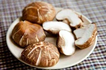 Video: 7 loại thực phẩm giúp “sống lâu trăm tuổi” nếu ăn thường xuyên