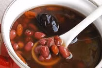 Video: Bài thuốc hạ huyết áp, bảo vệ tim hiệu quả từ đậu phộng