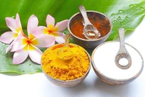 Video: 5 mẹo dùng thực phẩm có sẵn trong bếp giúp da trắng bật tông