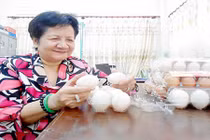 Bí mật ít biết của "nữ hoàng" trứng miền Tây