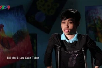 Họa sỹ khuyết tật Lưu Xuân Thành: Người vẽ lại số phận