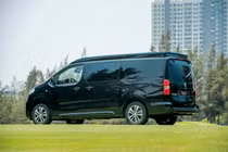 Doanh nhân thành đạt cần gì ở một chiếc xe cho riêng mình?