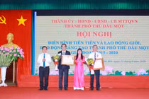 NutiFood vinh dự đón nhận huân chương lao động hạng 3