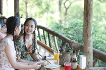 Khám phá “thủ phủ” du lịch Hạ Long cùng hot girl Trang Hime