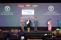 Eurowindow Holding đón nhận giải thưởng Top doanh nghiệp Thương hiệu mạnh- Phát triển bền vững năm 2024