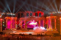 Trực tiếp: Ngàn người bùng nổ trong New Year countdown 2021 Nam Phú Quốc