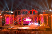 Trực tiếp: Ngàn người bùng nổ trong New Year countdown 2021 Nam Phú Quốc