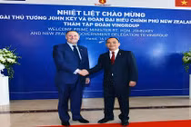 Thủ tướng New Zealand thăm và làm việc tại Tập đoàn Vingroup