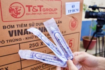 T&T Group bản giao 8.5 triệu bộ kim tiêm phục vụ chiến dịch tiêm chủng Quốc gia phòng COVID-19