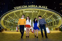 "Xuân rộn ràng - Ngàn quà vui” trên toàn hệ thống Vincom