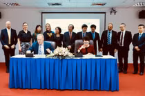 Vinmec và Icon Group hợp tác chiến lược điều trị ung thư theo tiêu chuẩn quốc tế