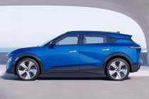 Truyền thông quốc tế: VinFast VF 7 là mẫu xe đáng mong chờ