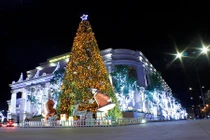 Cách trang trí Giáng sinh độc, lạ của Vingroup