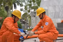 EVNHANOI đảm bảo cung ứng điện ổn định, chất lượng trong dịp 10/10