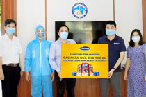 Vinamilk tặng sữa và 3.000 phần quà quốc tế thiếu nhi cho trẻ em đang cách ly tại 7 địa phương “Điểm nóng” về dịch Covid-19