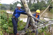 Lưới điện 6 tỉnh bị ảnh hưởng mưa lũ đã được khôi phục hoàn toàn