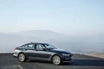 Xe sang BMW 7 Series sắp trở lại Việt Nam