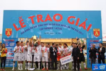 Trường THPT Nguyễn Thị Minh Khai vô địch Cup Number 1 Active