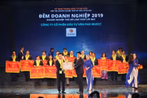 Văn Phú - Invest được tôn vinh tại Đêm doanh nghiệp 2019