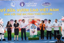 Quỹ sữa vươn cao Việt Nam và Vinamilk chung tay vì trẻ em Thái Nguyên 