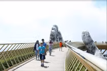 “Trong bối cảnh khó khăn, cần vai trò tiên phong của DN du lịch lớn”