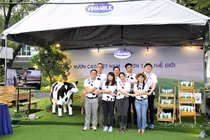 Vinamilk đồng hành “Ngày hội việc làm Bách Khoa 2017“