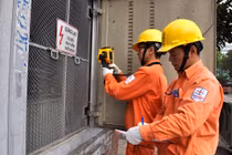 Khuyến cáo sử dụng điện an toàn trong những ngày Lễ, Tết 2019