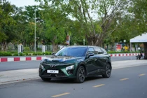 VinFast VF 7 – Thiết kế thời thượng, vận hành phấn khích