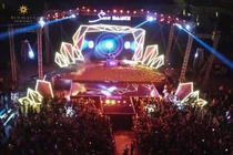 Lần đầu diễn tại Hạ Long, Sun Dance Festival hút hàng ngàn du khách