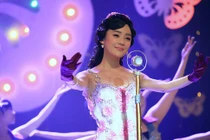 Viên San San: Từ “Thánh cô” ma giáo đến “nữ hoàng sân khấu” trong Yêu Giữa Mùa Xuân