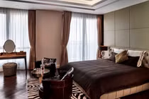 Vẻ đẹp đương đại tại căn hộ Longhi D’. Palais Louis