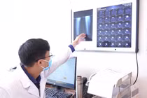 Bệnh nhân đầu tiên ở Việt Nam điều trị ung thư xương bằng ni tơ lỏng hồi phục thần kỳ