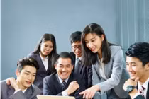 Làm thế nào để người lao động “vững tâm cống hiến“?